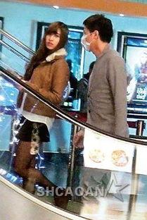 av丝袜妹妹在线视频,揭秘网络视频背后的故事