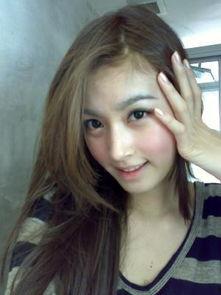 日本雌雄人妖在线视频,真实与虚拟的交错世界