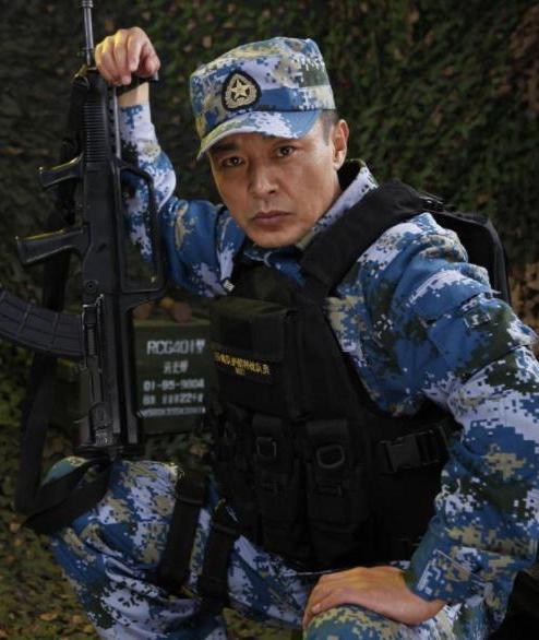 火男刀锋在线视频,激情四溢的在线对决，谁将问鼎巅峰？  第3张